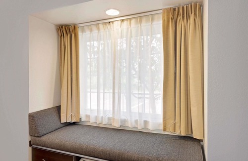 Geneva Hotel | Microtel Inn and Suites by Wyndham - Geneva