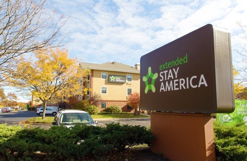 Bethpage Hotel | Extended Stay America Suites - Long Island - Bethpage