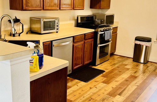 Sugar Land House | Delightful 4-Bedroom Residence Sugarland Convenient Access to All Amenities