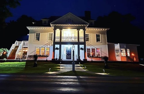 South Kortright Bed & Breakfast | Cozy B&B with WiFi and AC in Terrific South Kortright