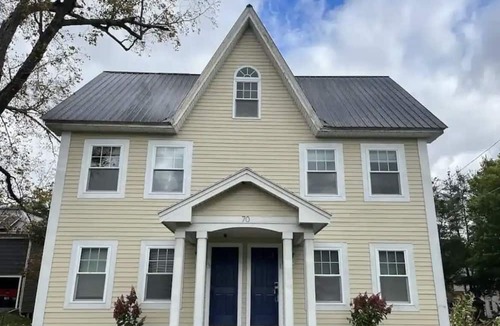 Gorham Apartment | Warm and Worry-free Gorham Retreat! An outdoor-lovers paradise!