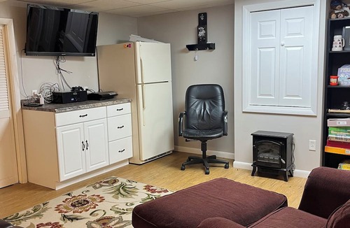 South Glens Falls House | Summer oasis minutes to Saratoga and Lake George!