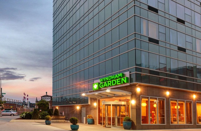 Wyndham Garden Long Island City