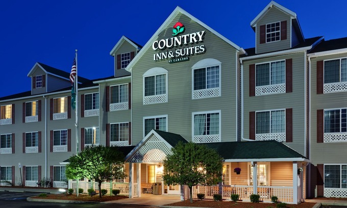 Big Flats Airport Hotel | Country Inn & Suites by Radisson, Big Flats (Elmira), NY